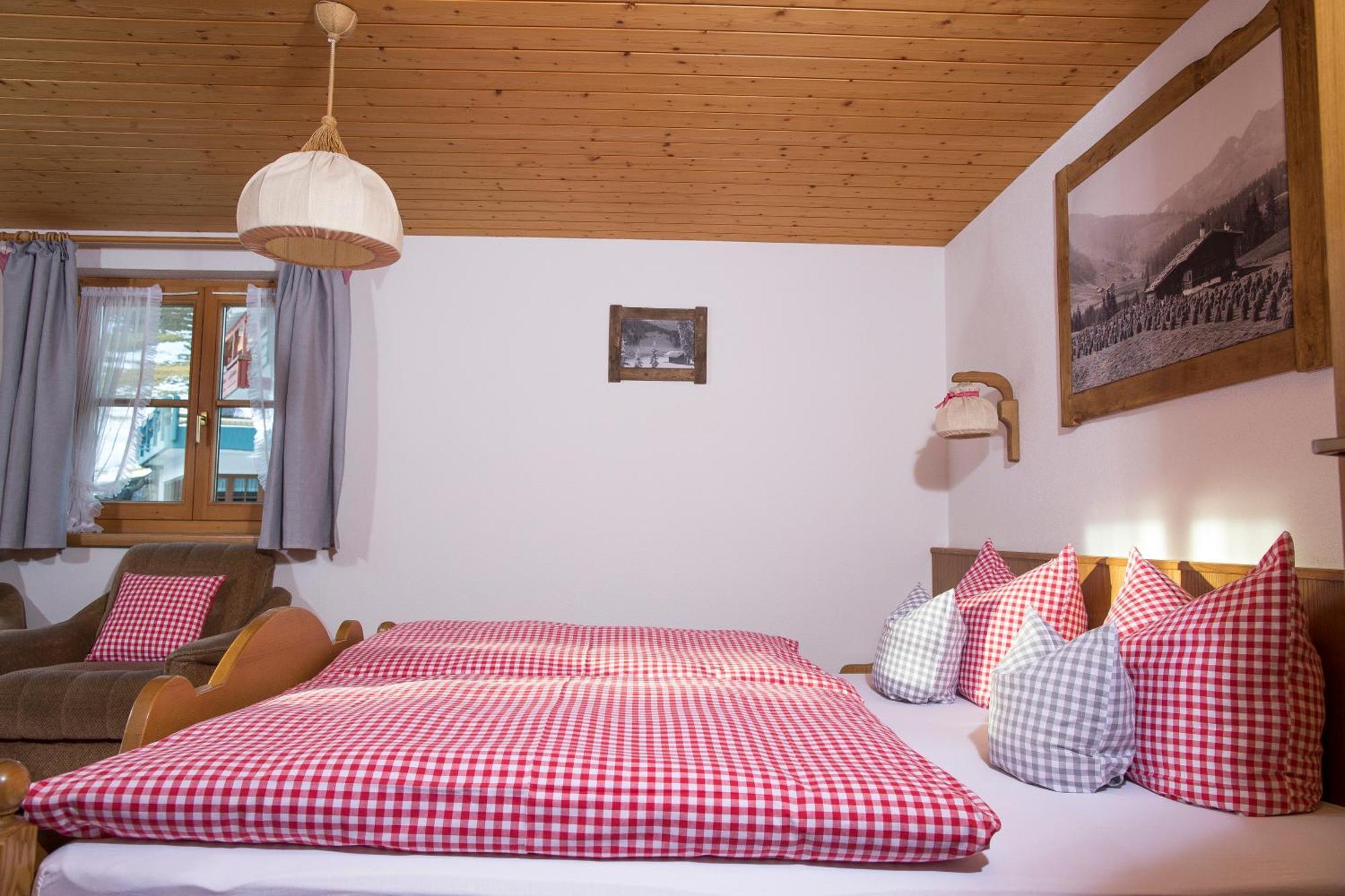 Hotel Gästehaus Fritz Mittelberg Zimmer foto